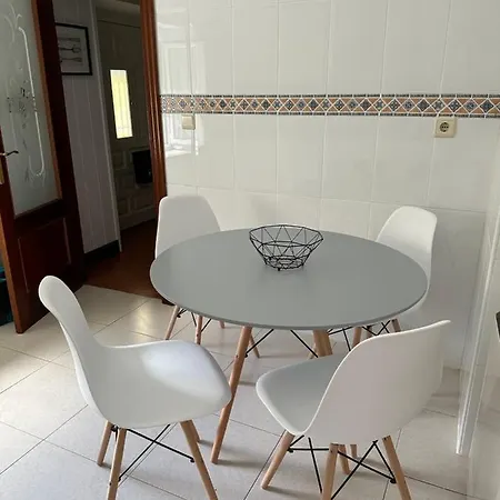 Preciosa Casa En * Кастро-Урдиалес